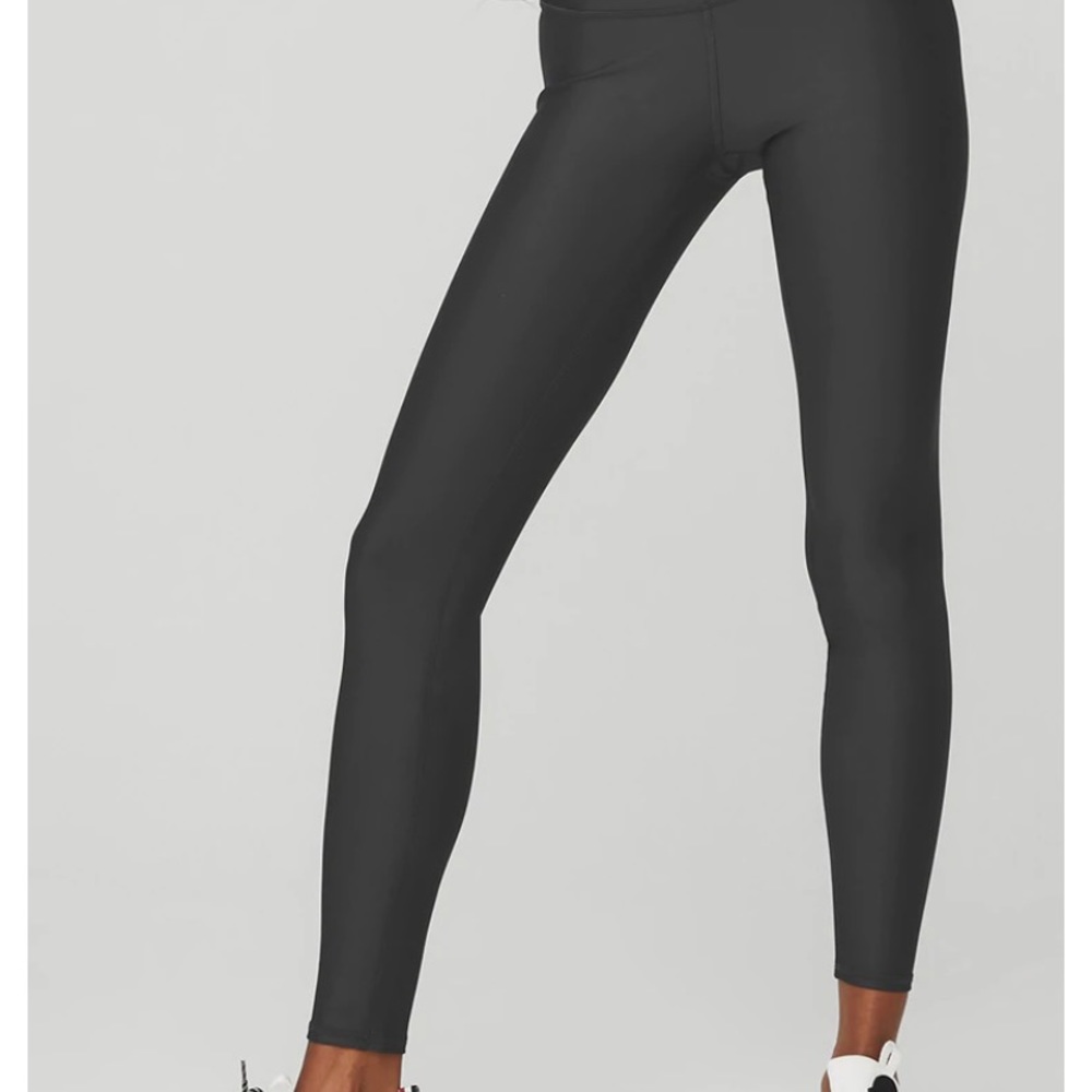 Like New Alo Yoga Airlift 7/8 Legging in Anthracite Size XS